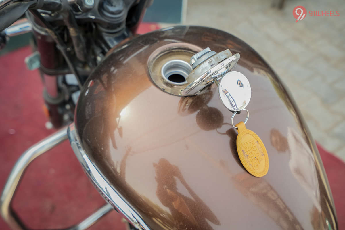 Royal Enfield Meteor 350 Open Fuel Lid