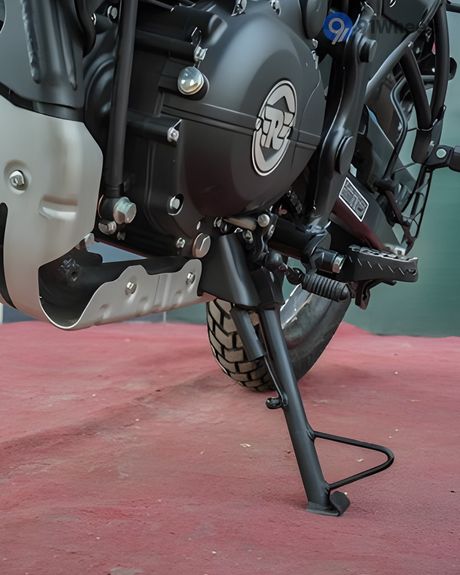 Scram 411 Side stand
