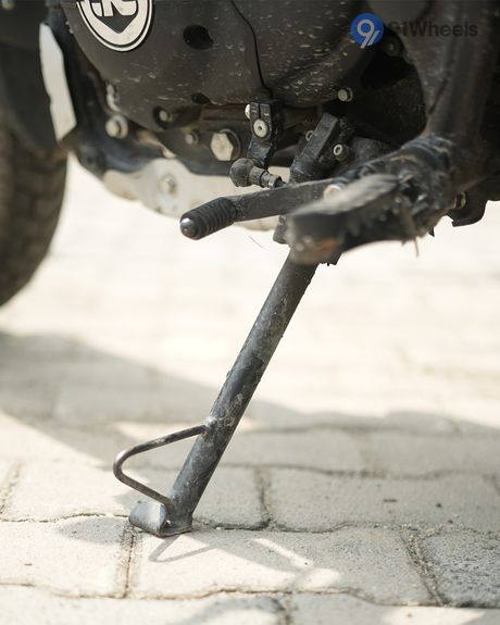Scram 440 Side stand