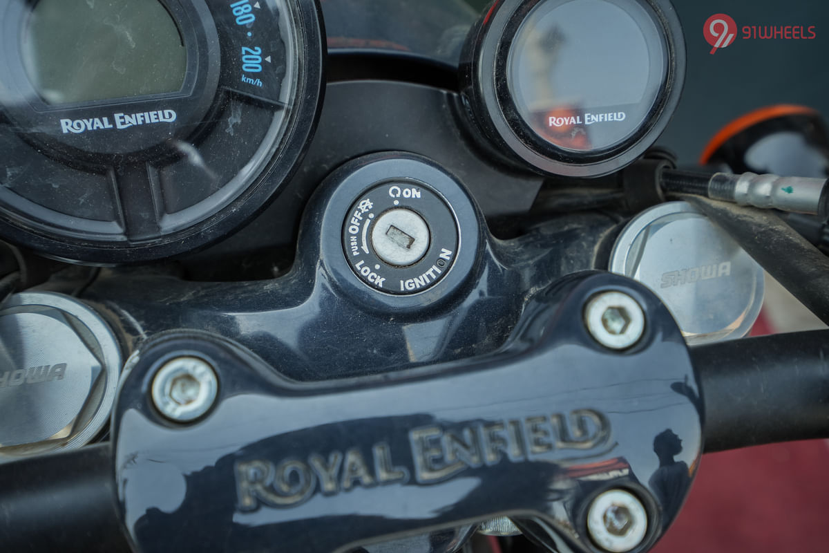 Royal Enfield Shotgun 650 Steering Lock