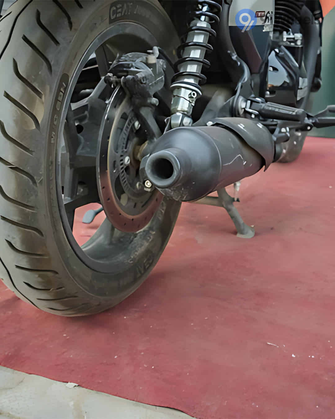 Silencer/Muffler