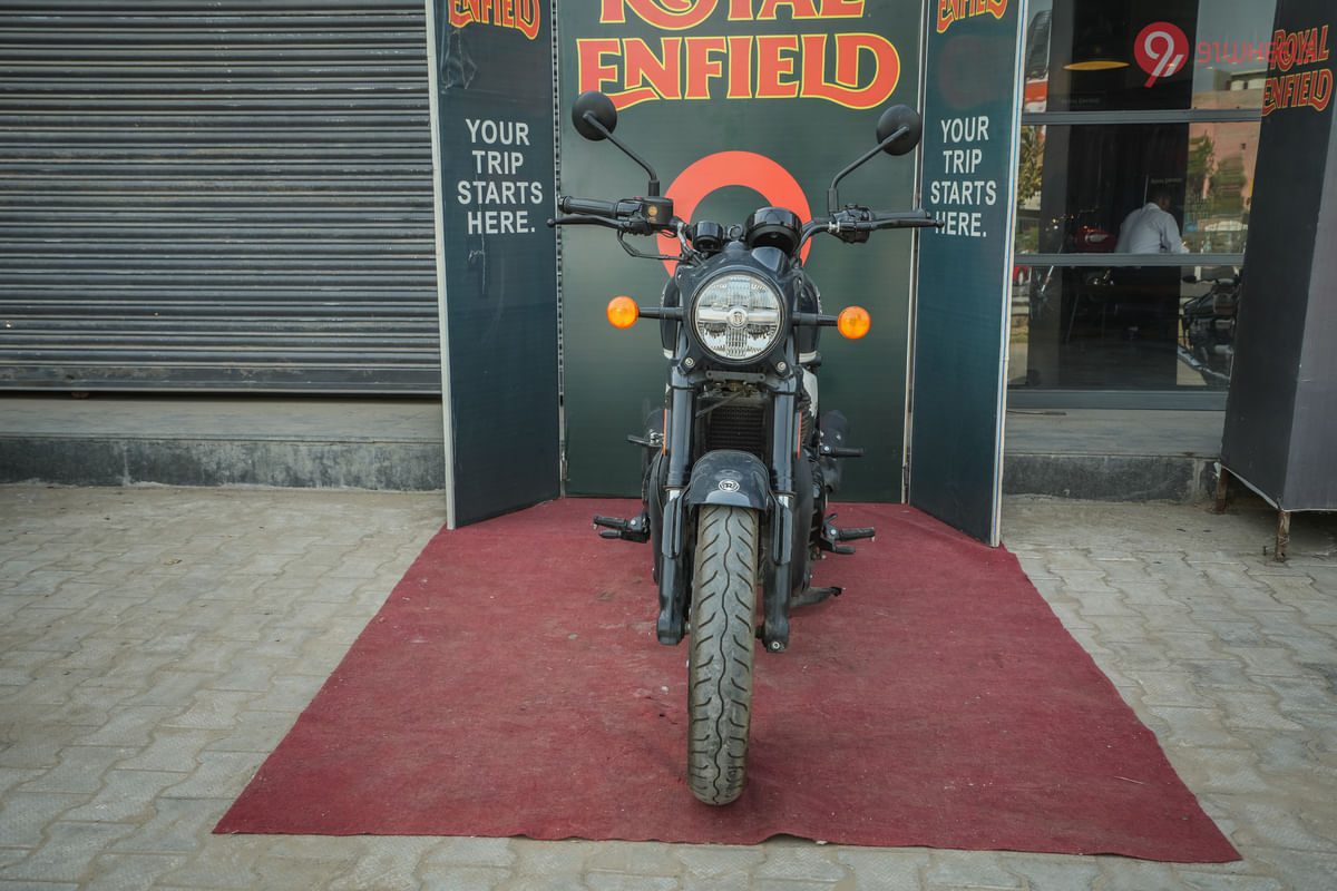 Royal Enfield Shotgun 650 Front View