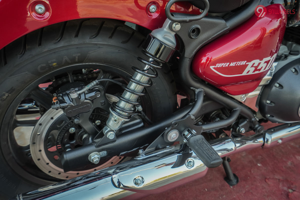 Royal Enfield Super Meteor 650 Rear Suspension Spring Preload Setting