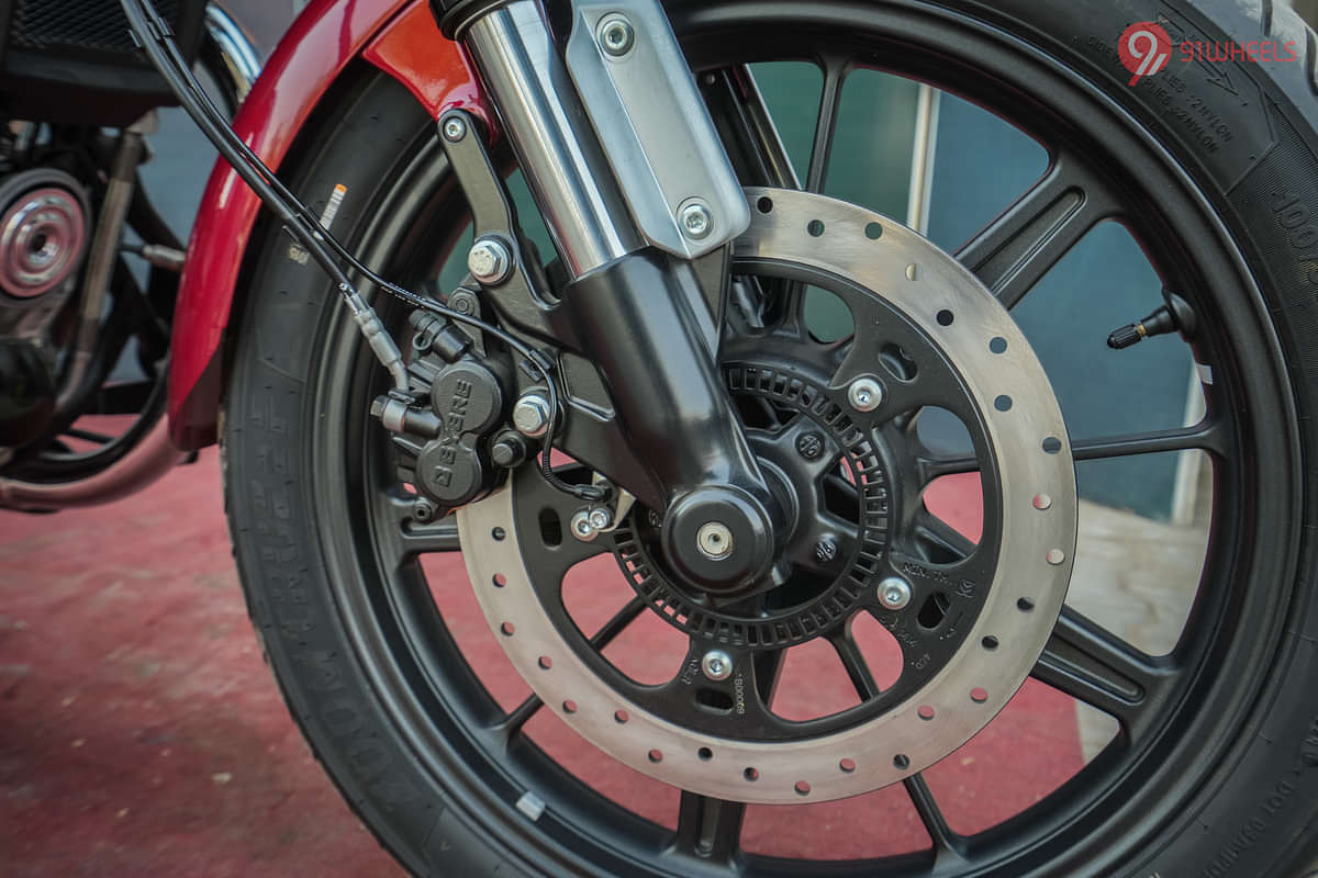 Royal Enfield Super Meteor 650 Front Disc Brake