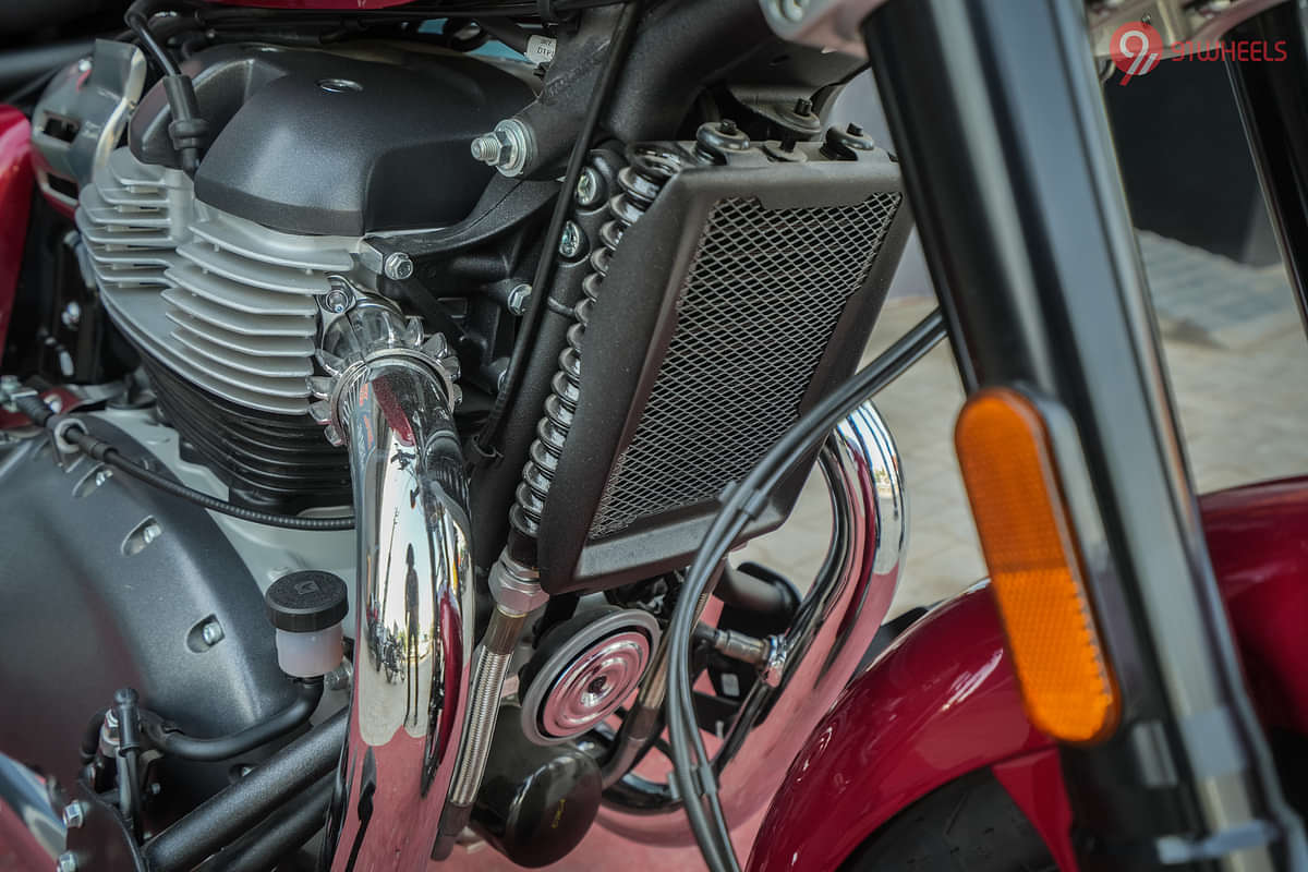 Royal Enfield Super Meteor 650 Radiator