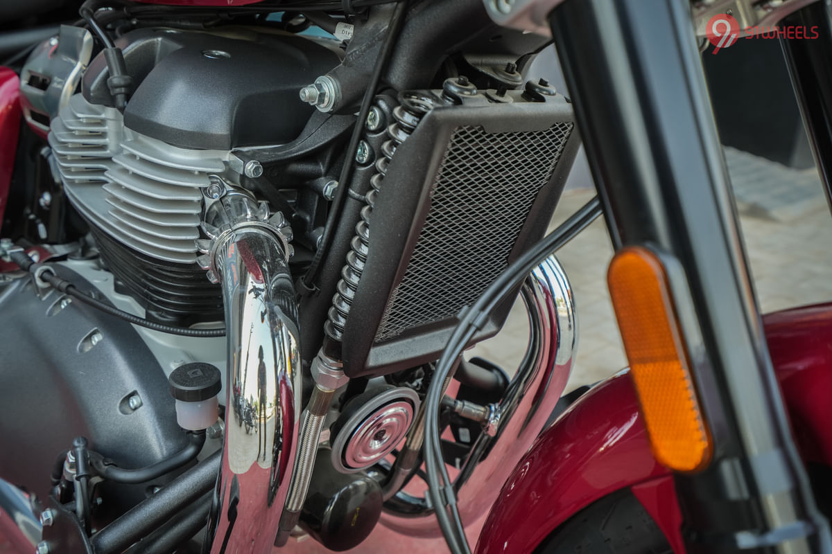 Royal Enfield Super Meteor 650 Radiator