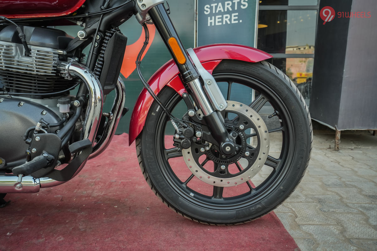 Royal Enfield Super Meteor 650 Front WHeel