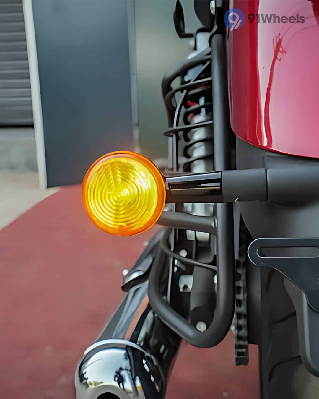 Super Meteor 650 image Super Meteor 650 image