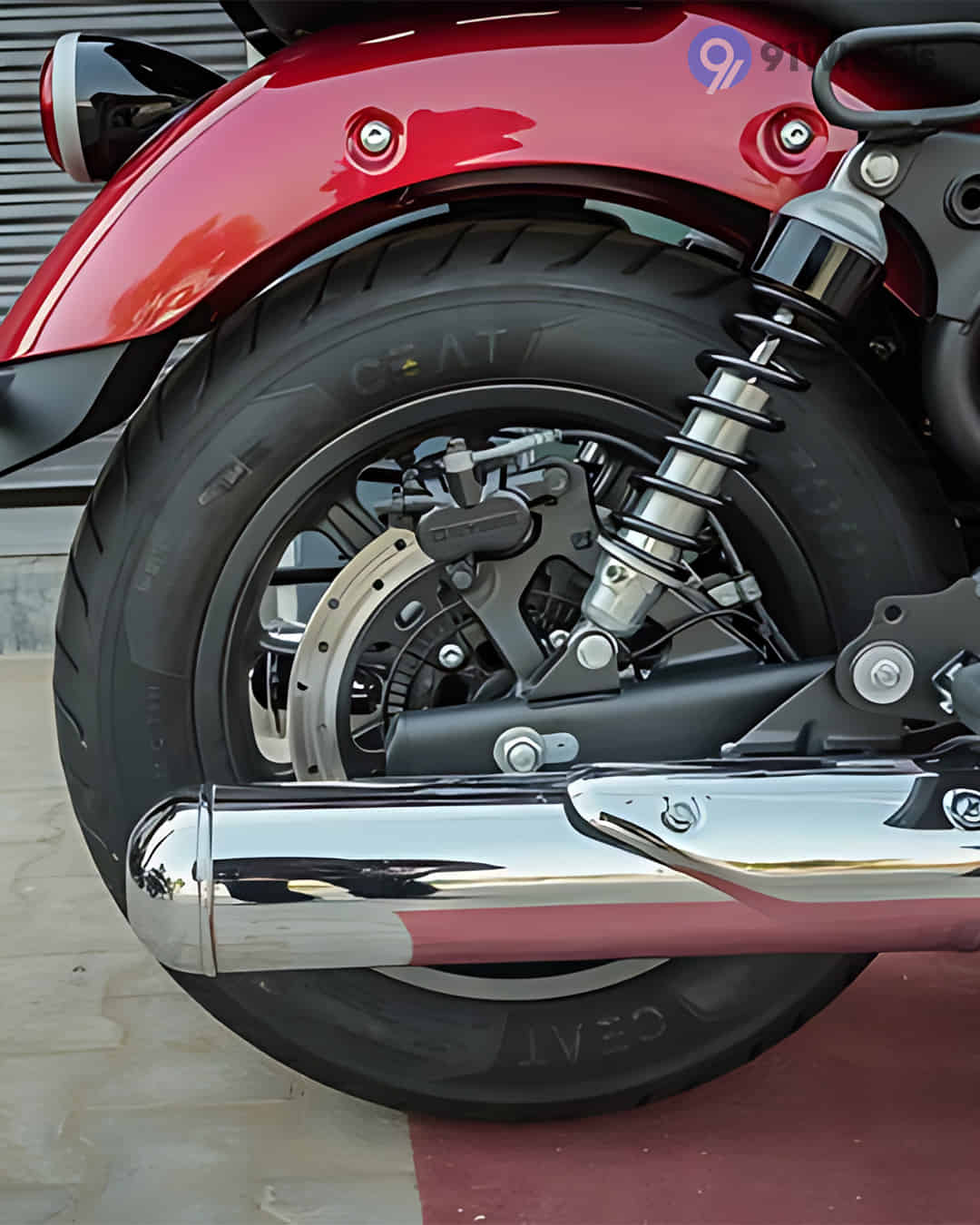 Super Meteor 650 image Super Meteor 650 image