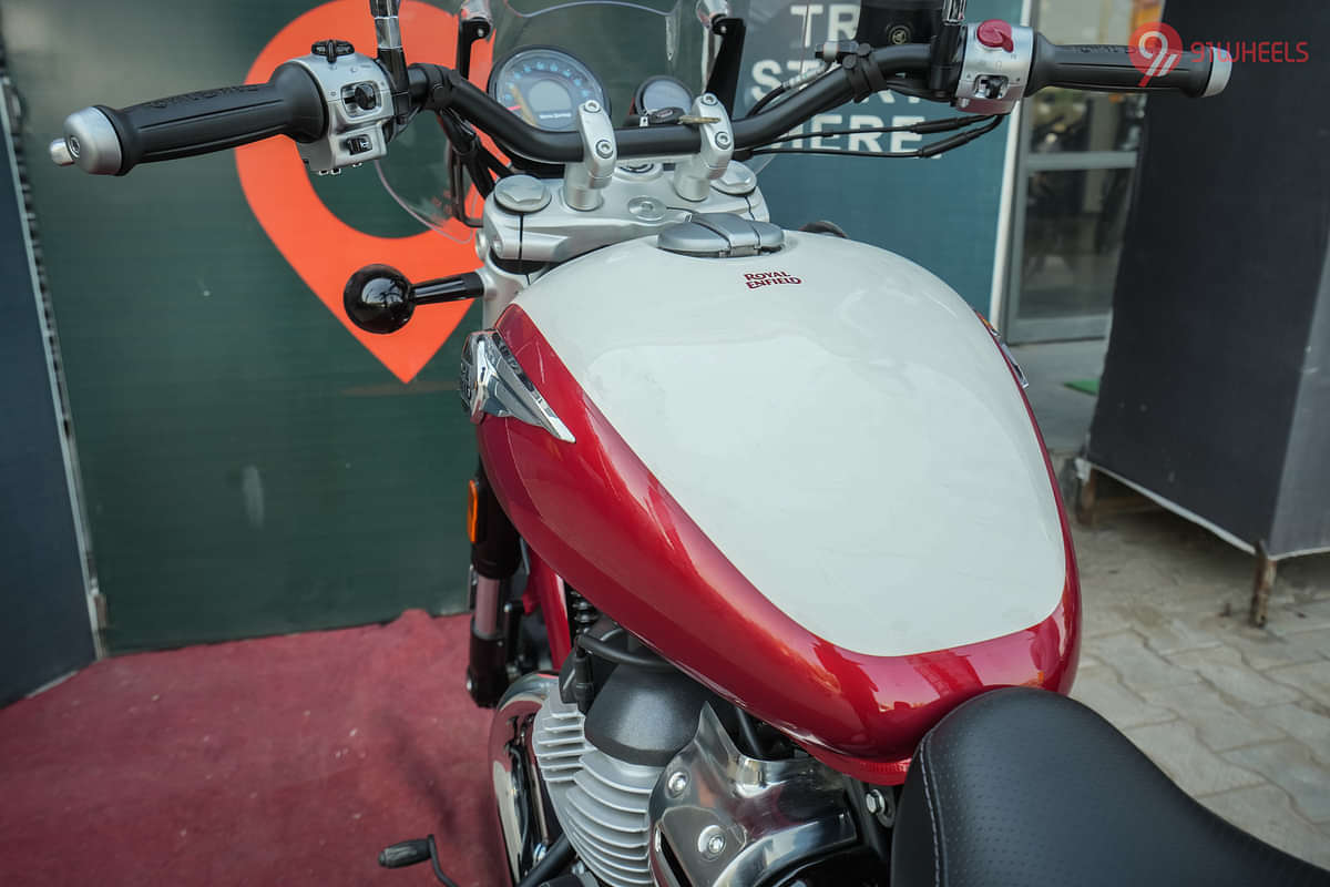 Royal Enfield Super Meteor 650 Fuel Tank