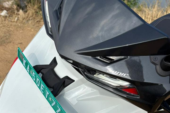 Simple One Front Turn Indicators