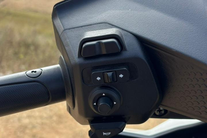 Simple One Left Side Multifunction Switchgear