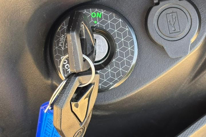 Simple One USB Charging Port