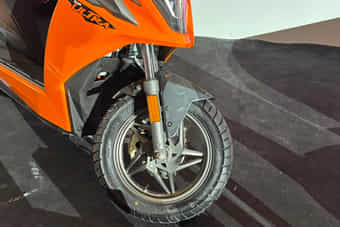 Simple Ultra Front Tyre