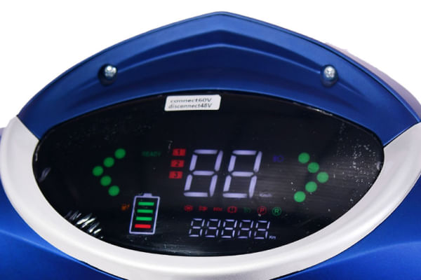 Stella Automobili Buzz Speedometer