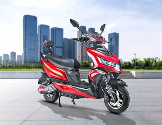 Stella Automobili SA 2000 Right Front Three Quarter