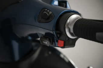 Super Eco S 2 Right Side Handelbar Throttle Grip Super Eco S 2 Right Side Handelbar Throttle Grip