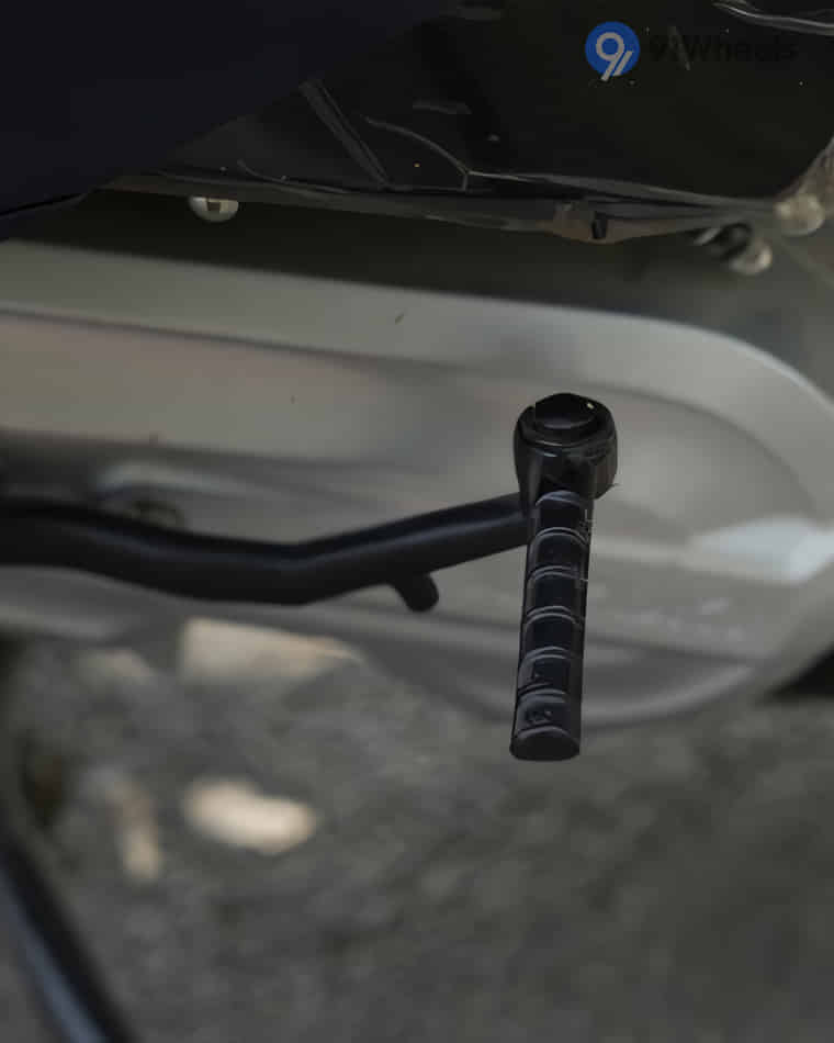 Stands & Utility - 1