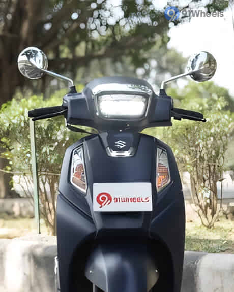 Access 125 Head Light