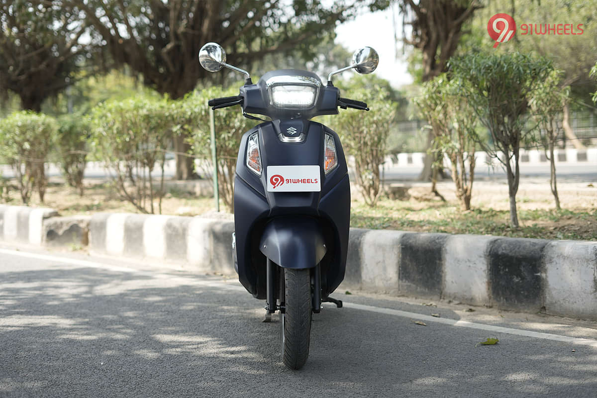 Suzuki Access 125 Front View