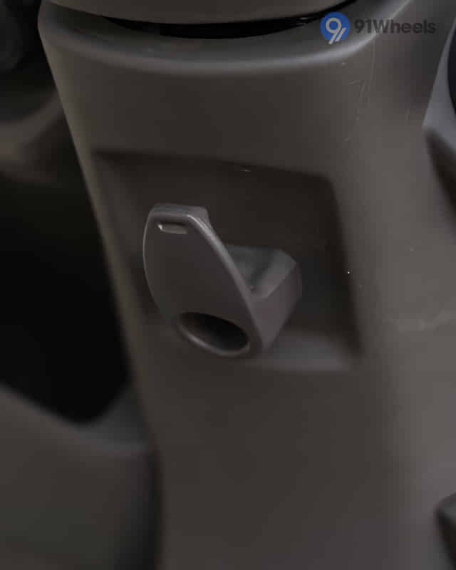 Access 125 Front Inner Cover