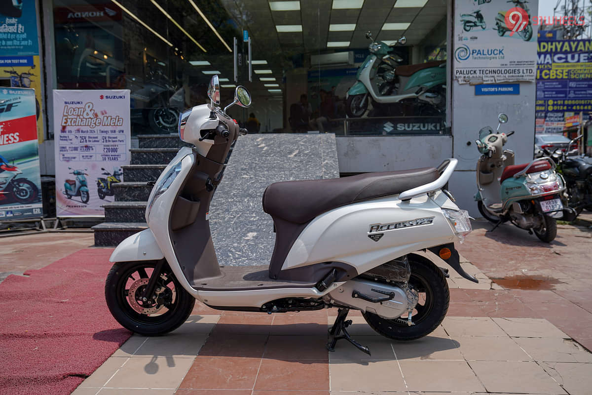 Suzuki Access 125 Left Side View