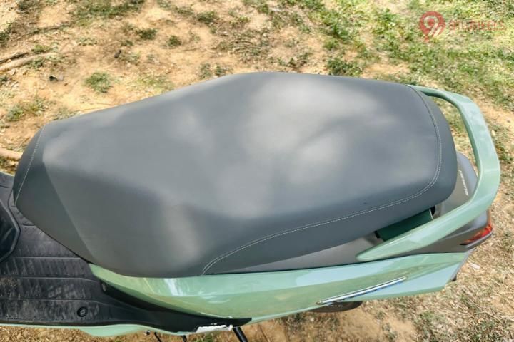 Suzuki E Access Seat