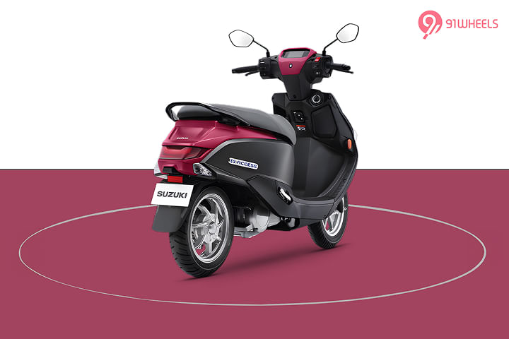 Suzuki E Access Right Rear Three Quarter