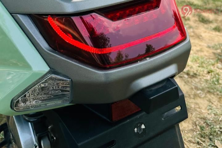 Suzuki E Access Tail Light