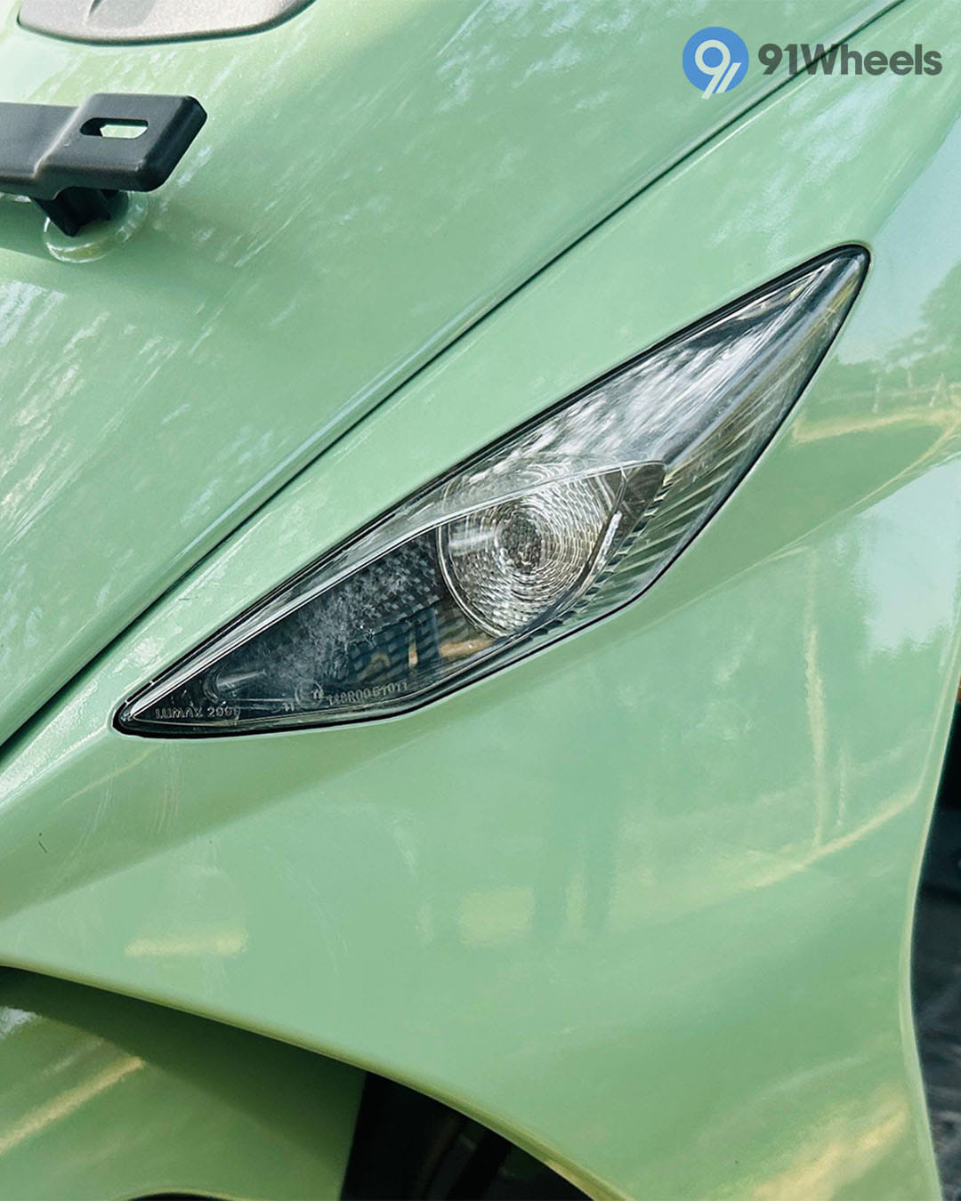 Suzuki E Access Front Turn Indicators