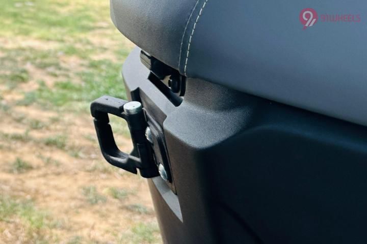 Suzuki E Access Front Luggage Hook