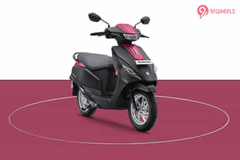 Suzuki E Access Right Front Three Quarter Suzuki E Access Right Front Three Quarter