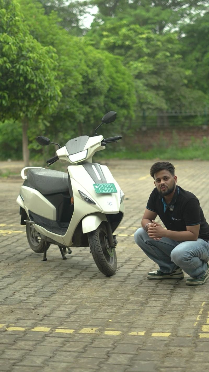 Suzuki E Access Video
