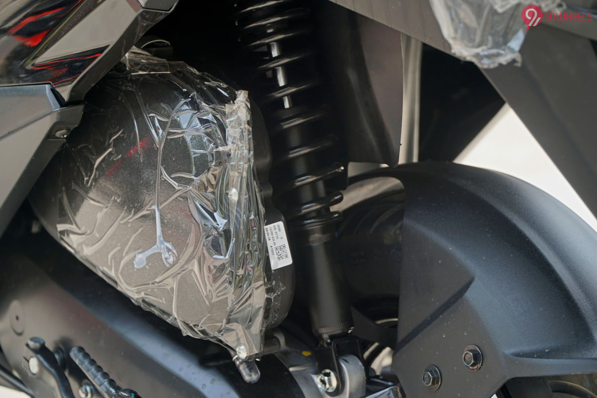Suzuki Avenis Air Cleaner Housing