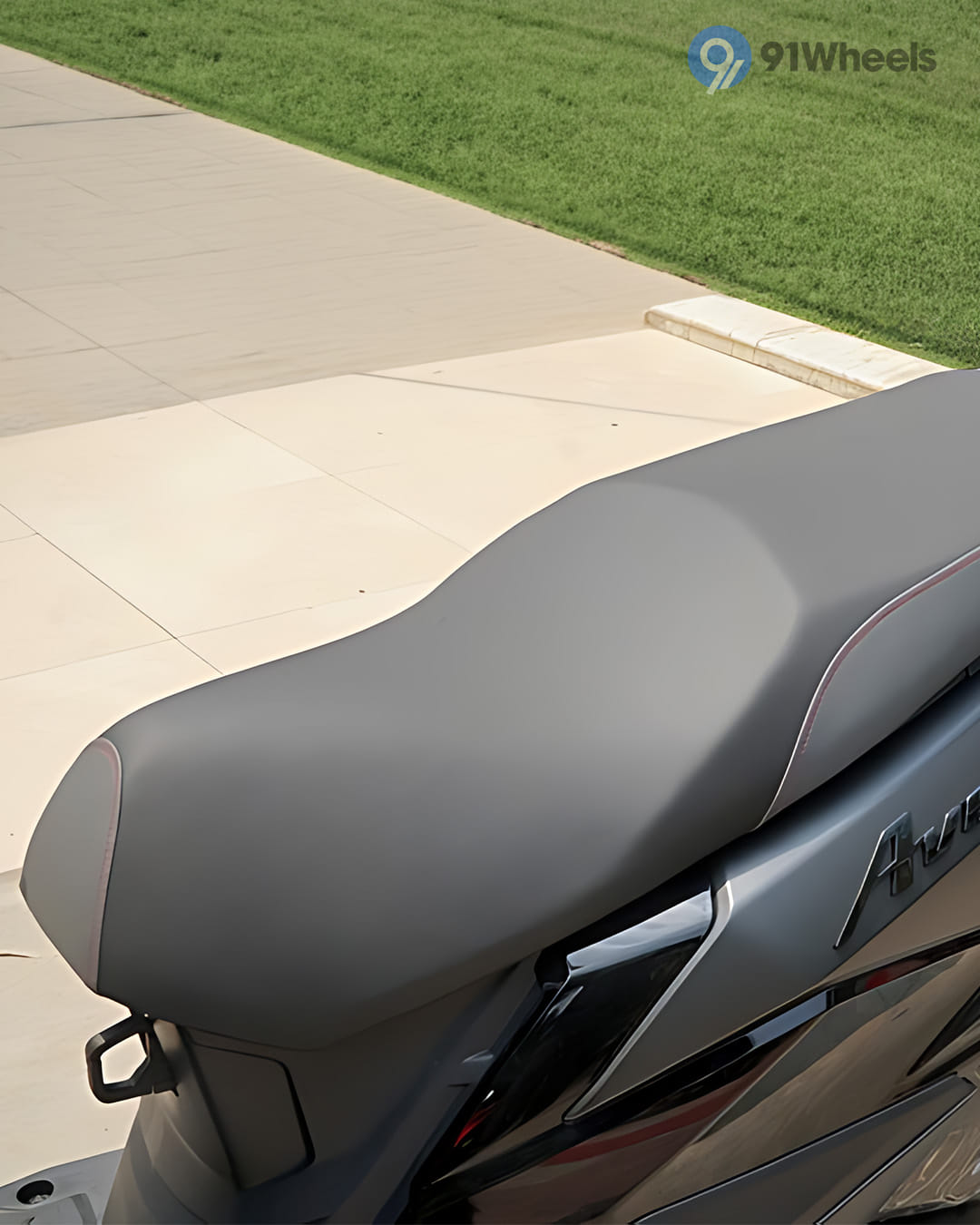 Suzuki Avenis image