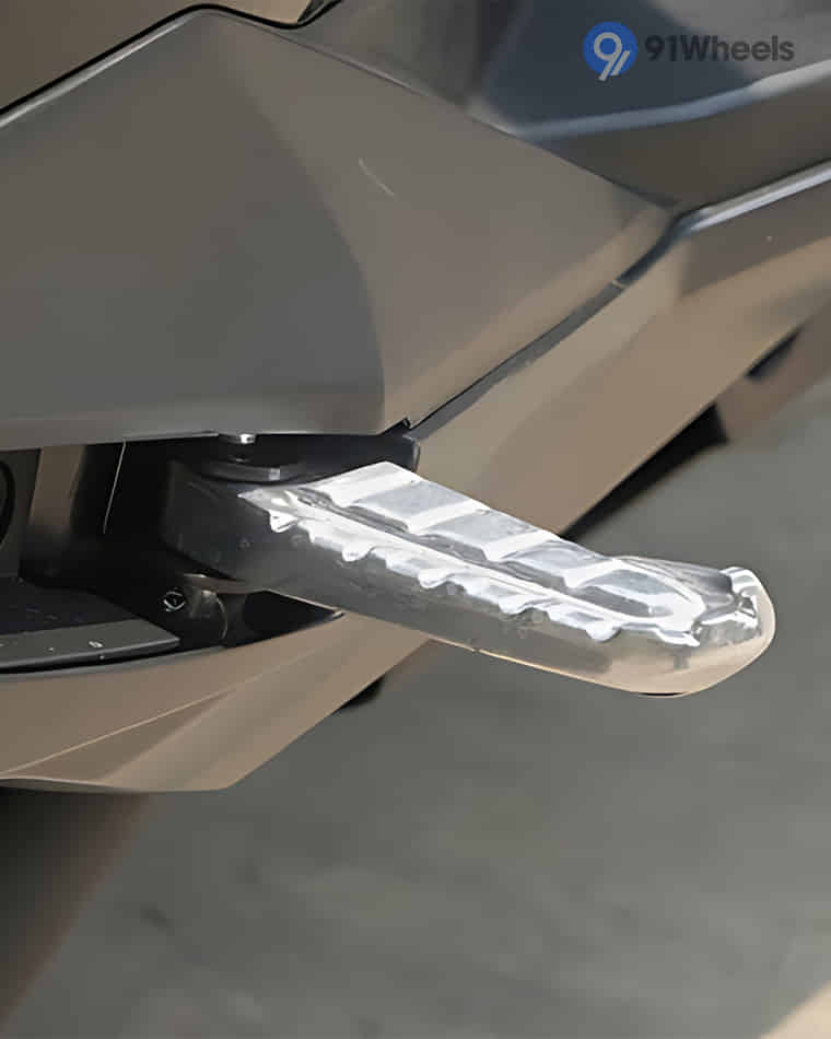 Stands & Utility - 5