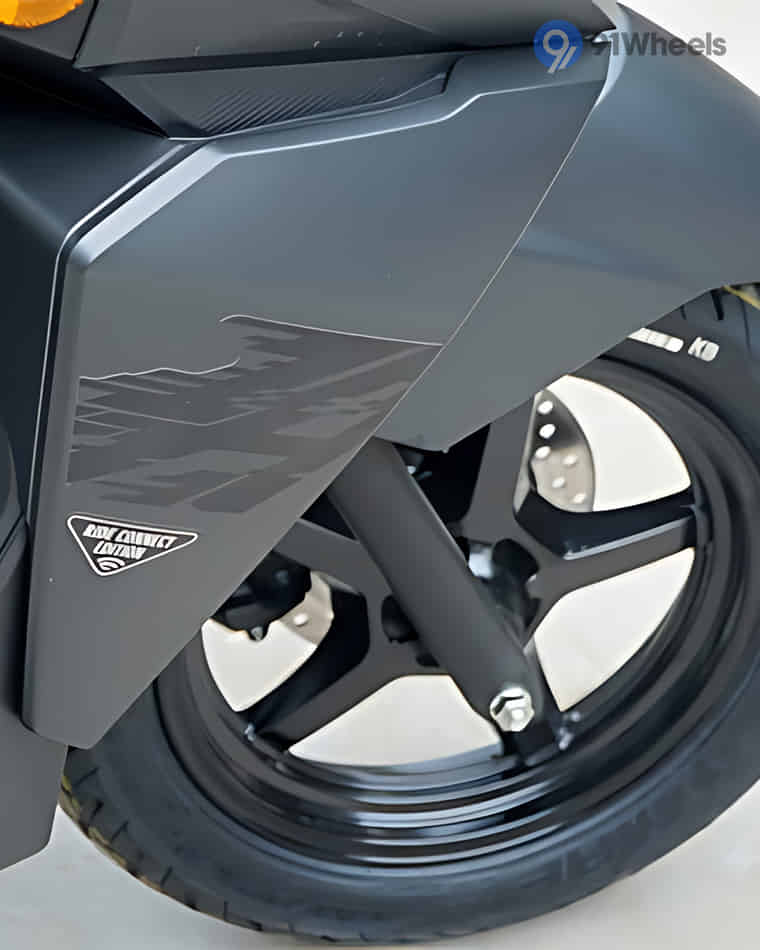 Front Body & Wheels - 5