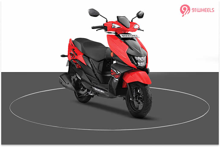 Suzuki Avenis Right Front Three Quarter