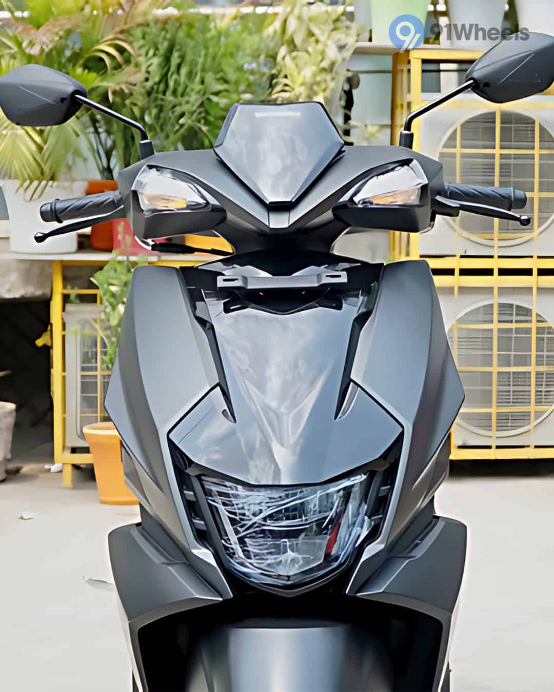 Front Panel/Front Apron