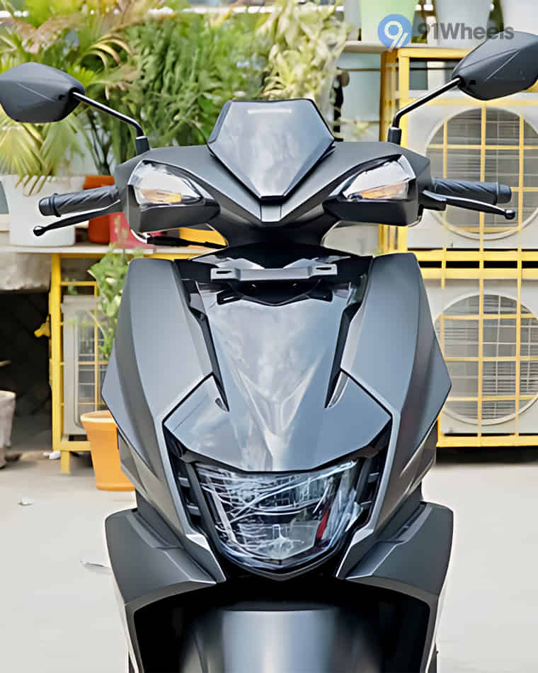 Front Body & Wheels - 1