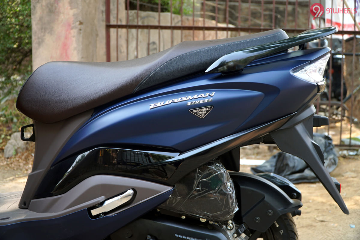 Suzuki Burgman Street Left Side Body Panel