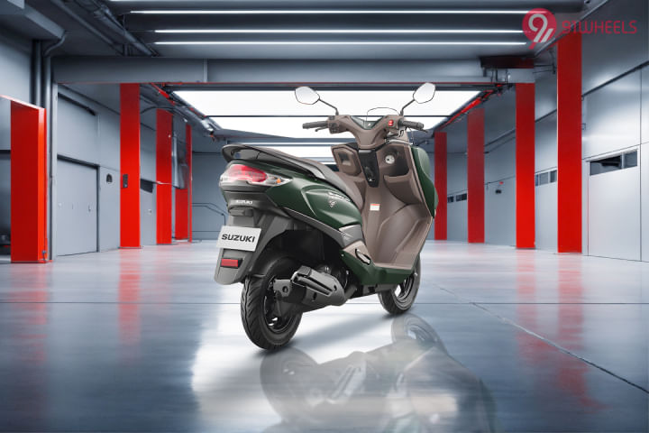 Suzuki Burgman Street Right Rear Three Quarter