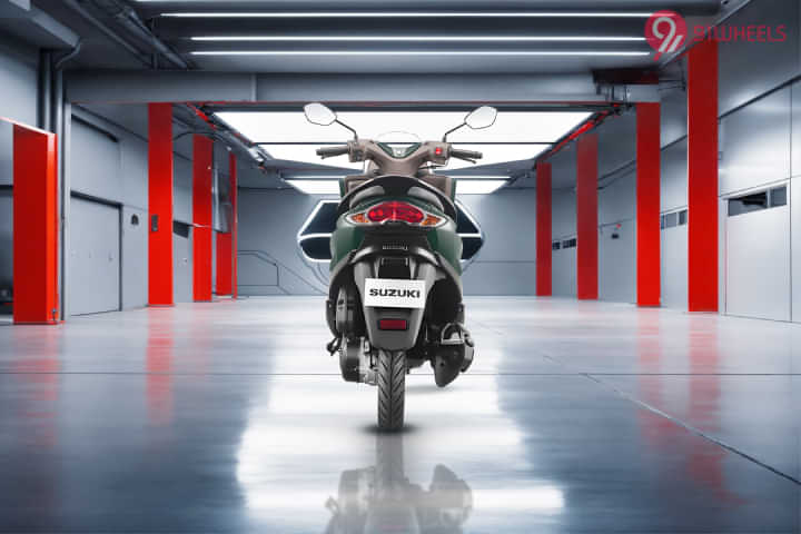 Suzuki Burgman Street Rear View Suzuki Burgman Street Rear View