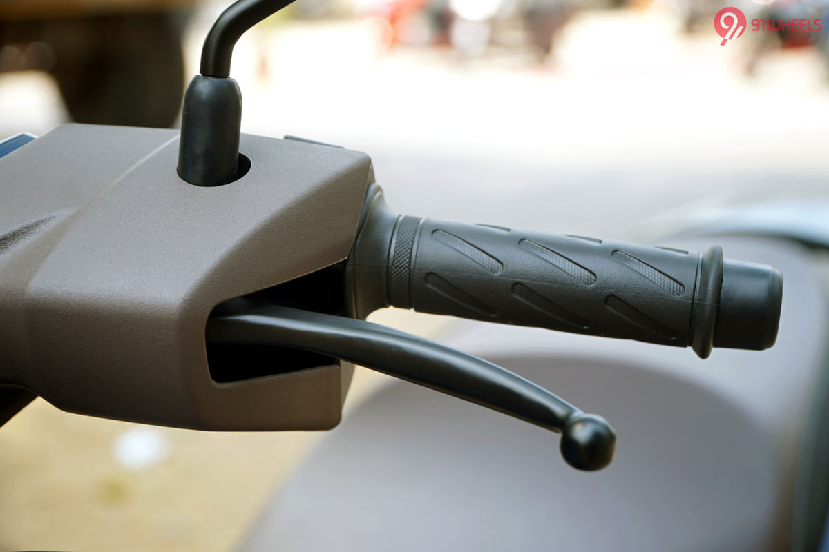 Suzuki Burgman Street Left Side Handelbar Grip