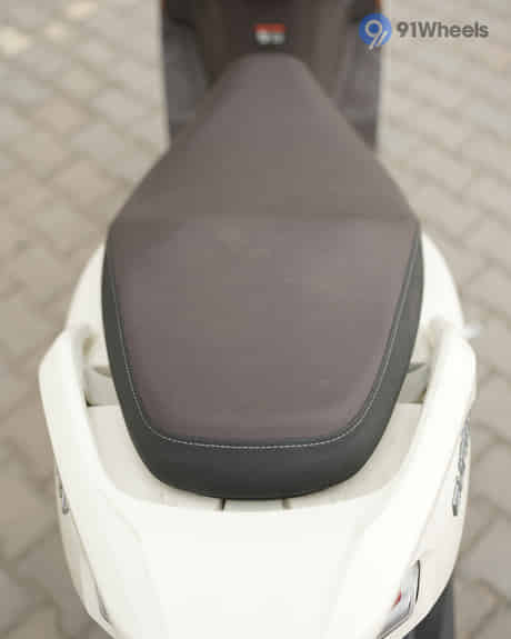 Burgman Street Seat