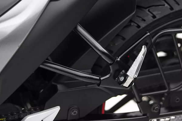 Suzuki Gixxer 150 Pillion Footrest