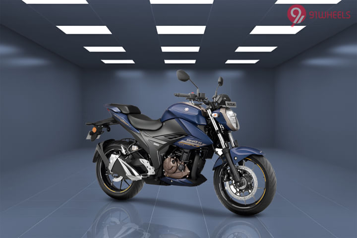 Suzuki Gixxer 250 Right Front Three Quarter