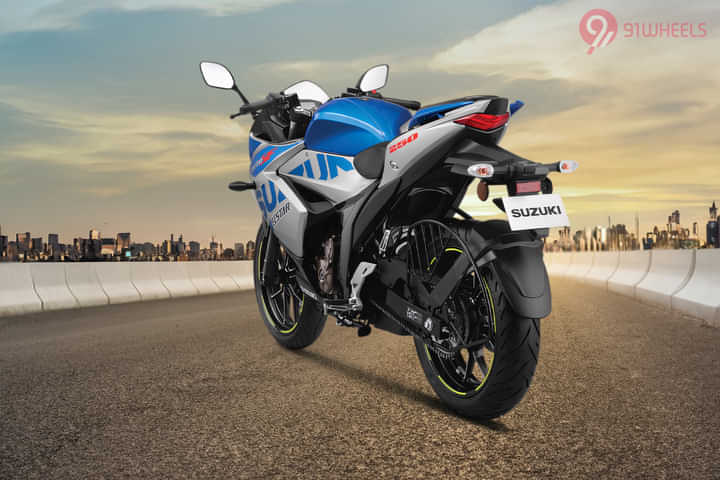 Suzuki Gixxer SF 250 Left Rear Three Quarter Suzuki Gixxer SF 250 Left Rear Three Quarter
