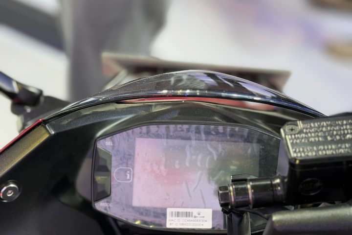 Suzuki Gixxer SF 250 TFT / Instrument Cluster