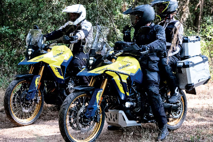 Suzuki V-Strom 800DE Riding Shot